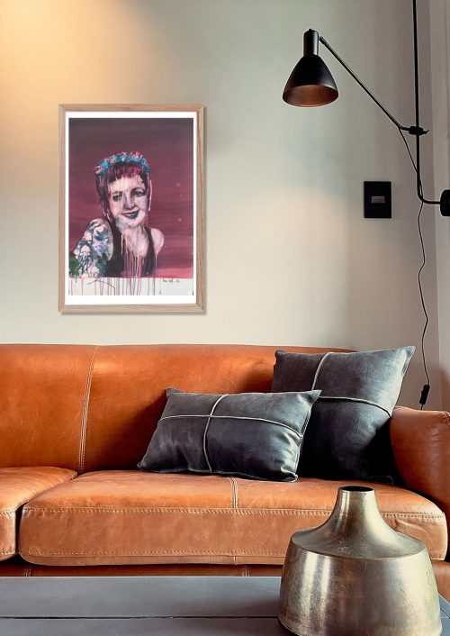 Portrait exposé dans un intérieur