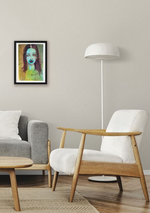 Le Portrait Aux Yeux Rouges exposé dans un salon